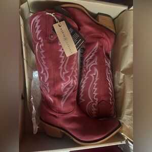 LIBERTY Black Red Western Boots